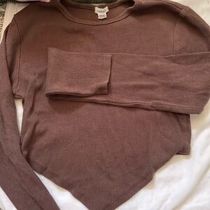Brown garage crop top xs